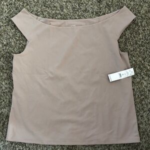 White House black market tank